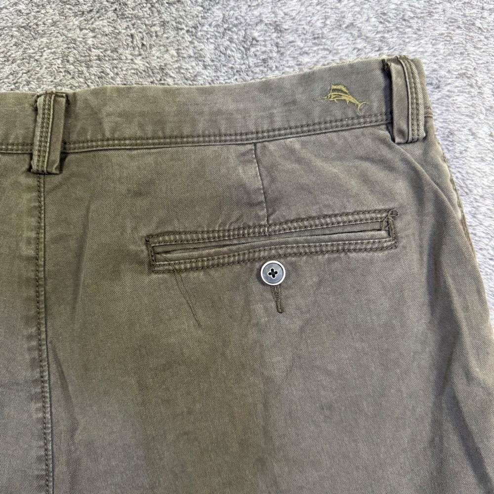 Tommy Bahama Boracay Shorts Mens 35 Olive Green Stretch 10" Inseam Flat Front - Picture 6 of 14